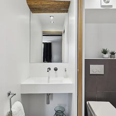 Apartment Saint Germain - Mabillon Paris